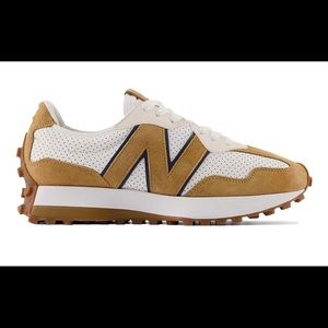 New Balance x Bandier 327 sneaker